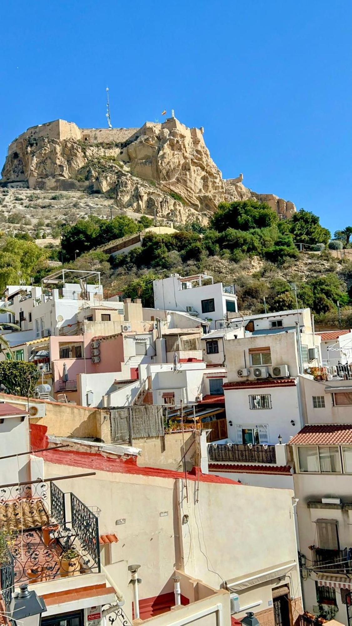 Charming House In The Historic Old Town Villa Alicante Bagian luar foto